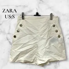 定番人気✨️ZARA【US:S】ホワイト ボタン付きショートパンツ 上品 ザラ