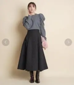 Jusglitty ジャス　キルティングフレアスカート　黒　ブラック JUSGLITTY（ジャスグリッティー）の「キルティングスカート
