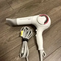 Item thumbnail for item 9e5db89e-2a19-4ddf-b433-40d2f65d7ca1