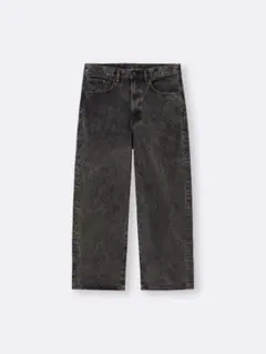 女性が使用バギージーンズ