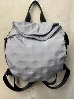 ★美品★gream　supply　ドット柄エンボス加工リュック　ライトグレー