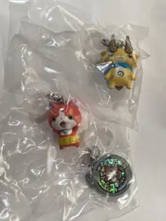 妖怪ウォッチめじるしアクセサリー　ジバニャン　コマじろう　妖怪メダル