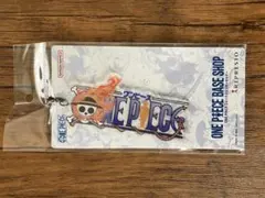 ワンピースベースショップ限定コミックスロゴキーホルダー - メルカリ