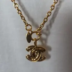 CHANEL ココマーク ネックレス ゴールドのサムネイル