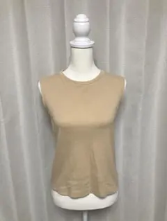 ジーユー タンクトップ