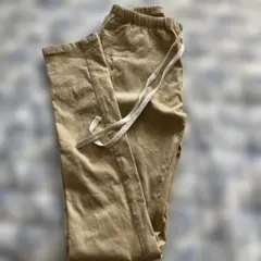 ベージュ スキニーパンツ ゴムウエスト