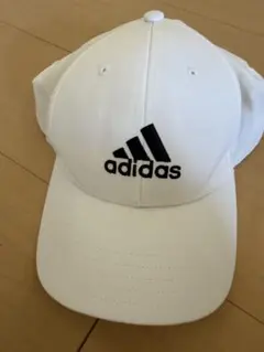 adidas ホワイトキャップ 調整可能