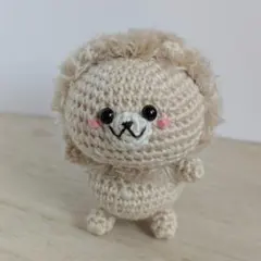 あみぐるみ　ライオンさん　ホワイトベージュ　置物　ハンドメイド　ホワイトライオン