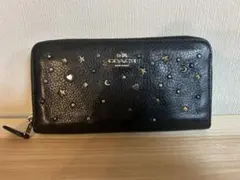 COACH ブラック 長財布 スタッズ装飾