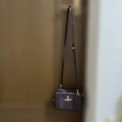 Vivienne Westwood ショルダーバッグレザーブラウンのサムネイル