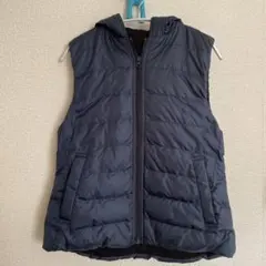 ネイビー フード付き ダウンベスト