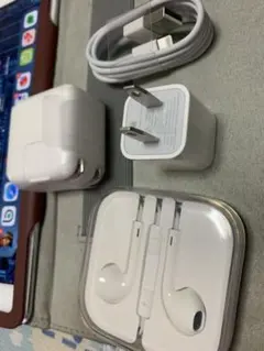 iPhone & iPad Apple純正備品　４点セット　新品！激安