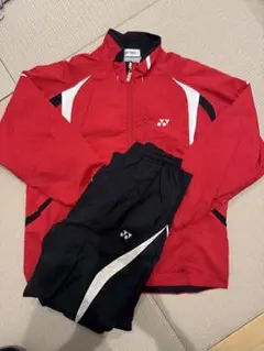 YONEX ウォームアップウェア レッド/ブラック　サイン有り