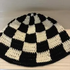 バケットハット　クロシェハット　チェック白黒