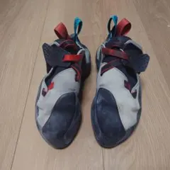 Item thumbnail for item 948cd1fe-beb4-4949-b394-e16c6333f04f