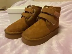 Jeans ムートンブーツ 茶色 ベルト付き　厚底　23.5センチ　新品未使用