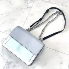 希少 超美品　DKNY 本革レザー 2WAY チェーン フラップショルダーバッグのサムネイル