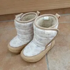 バースデイtete a tete スノーブーツ 13cm