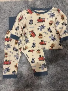 アンパンマン　パジャマ　90