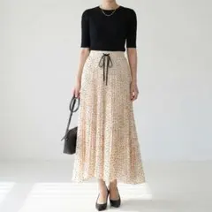 Item thumbnail for item f66077f2-c4d5-4eca-b140-0b5297f6a67c