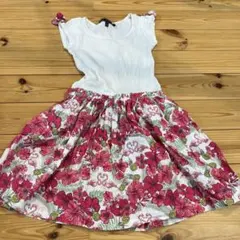半袖フラワー柄ドレスのサムネイル