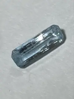 天然アクアマリン　0.80カラット　facet ベトナム産