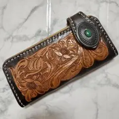 バイカーズウォレット　レザー　本革　カービング　コンチョ