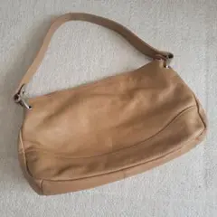 レザー ショルダーバッグ キャメル色のサムネイル