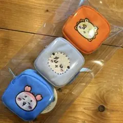 ちいかわ カラビナつき刺繍スクエアミニポーチキャラクター ポーチ 3個セット