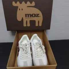 【新品】moz モズ ビッグロゴコートスニーカー アッパースエード 23.5cm