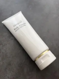 idéalpeau Plus Body Cream 200g イデアルポーのサムネイル