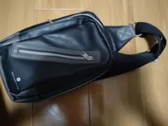 restoration ショルダーバッグ　サコッシュ