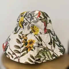 美品　H &M 花柄バケットハット フラワープリントのサムネイル