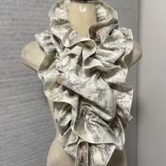 着物反物☆正絹紬(白系)のたっぷりフレアのギャザーストール110センチ丈