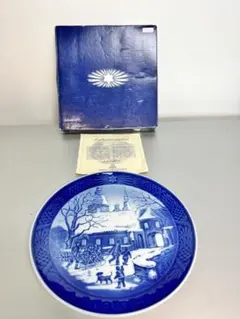 ROYAL COPENHAGEN イヤープレート1956年/昭和31年 - メルカリ