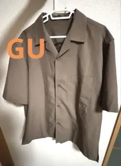 【夏オススメ】✨GU ジーユー　メンズ　半袖シャツ　ブラウン　薄手のサムネイル