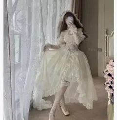 ロリータ ドレス フリル付き