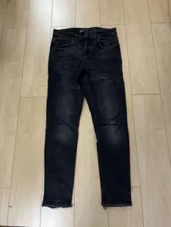 ブラックダメージスキニーデニムパンツ