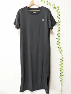 ノースフェイス 黒 ワンピース 半袖 サイドスリット