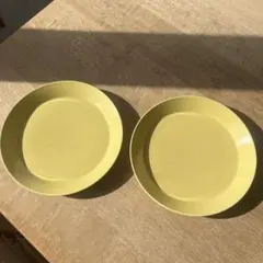 イッタラ iittala 廃盤色 希少 オリーブグリーン プレート 2枚セット