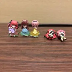 五等分の花嫁 フィギュアセット 6体 ドレス 制服