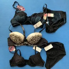 新品未使用　レース付きブラジャーショーツセット　大人かわいい　セクシー