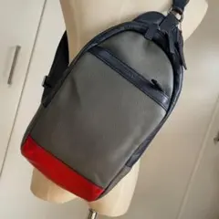 COACH コーチ F70922 レザー ボディバッグ スリング ブラック 2026年最新】F70922 コーチの人気アイテム - メルカリ