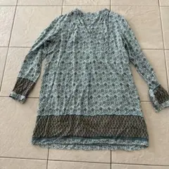 forever21 レーヨン地のアジアン ボタニカル チュニック