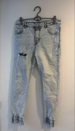 ZARAライトブルースキニーダメージ加工 デニムパンツ