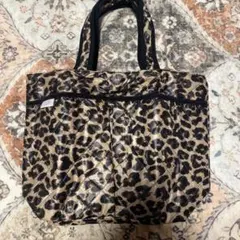 新品　BEAMS LIGHTS レオパード柄キルティングトートバッグ