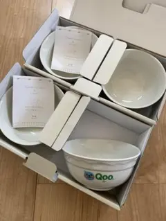 新品未使用 BRUNO ブルーノ FLOWER ココットセット Qoo 4個のサムネイル