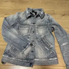 ライトブルー　ダメージデニムジャケット