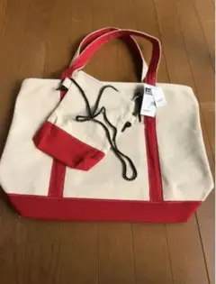 トートバッグ　キャンパストート　新品