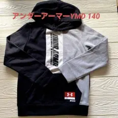 Under Armour フード付きパーカー YMD140